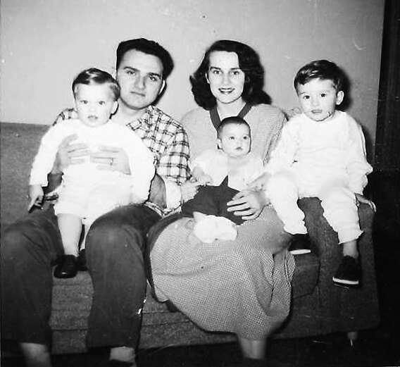Семья Мадонны мама папа братья и сестры